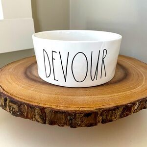 Rae Dunn Devour Dog Bowl

6” diameter